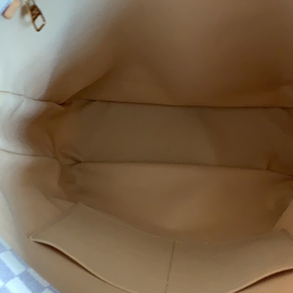 SOLD🦩🦩 - Picture 6 of 16